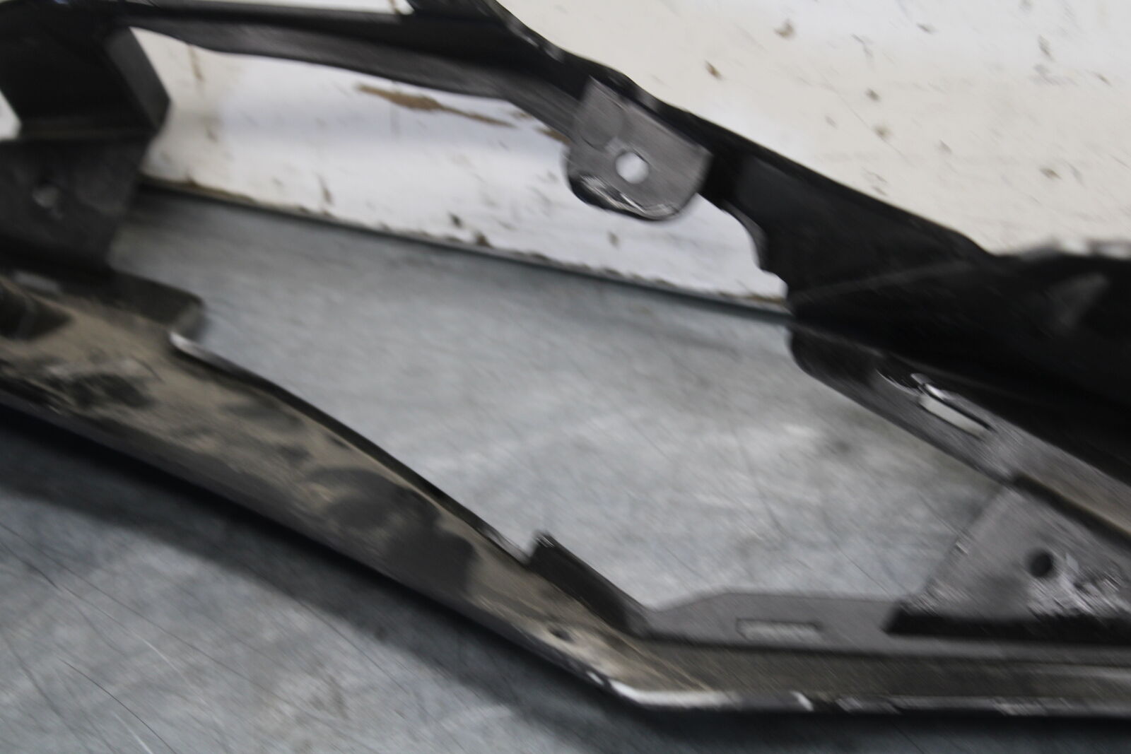 08-10 SUZUKI GSXR750 LEFT REAR BACK TAIL FAIRING COWL SHROUD BB476