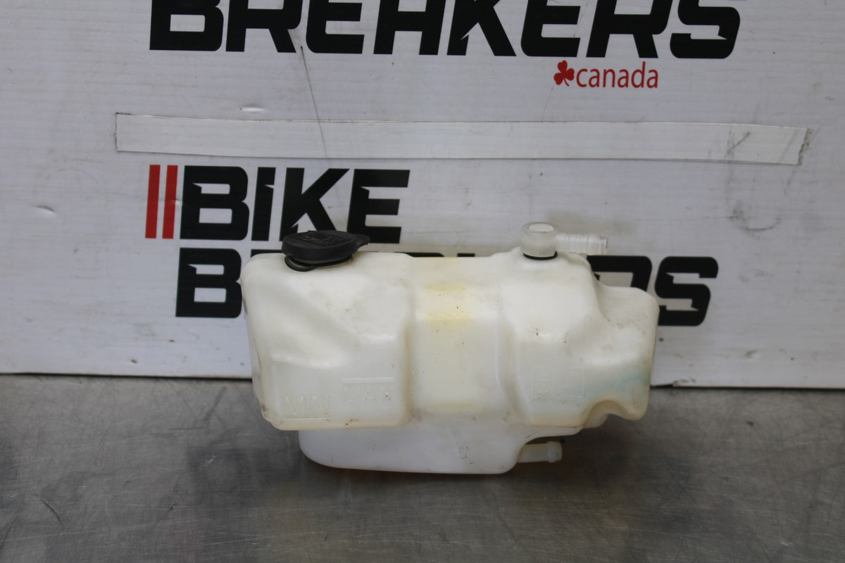 12 TRIUMPH STREET TRIPLE R COOLANT WATER TANK RESERVOIR BOTTLE BB914