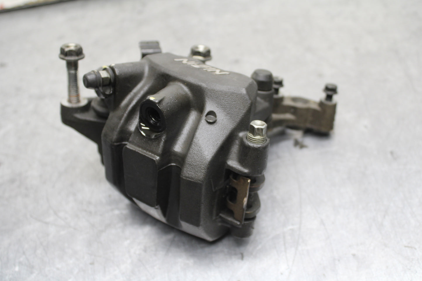 15-16 HONDA CB300F RIGHT FRONT BRAKE CALIPER BB740