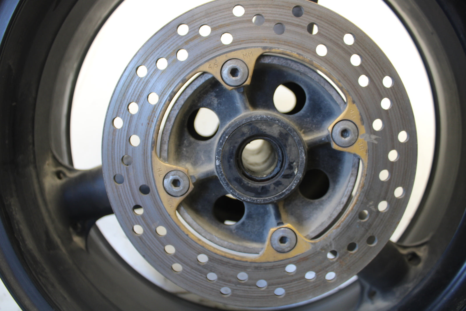 03-04 KAWASAKI NINJA ZX6R 636 REAR WHEEL BACK RIM BB85