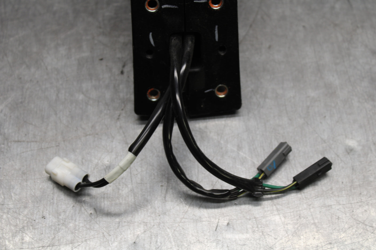 19-23 KAWASAKI NINJA ZX6R REAR BACK FENDER MUD GUARD BB749