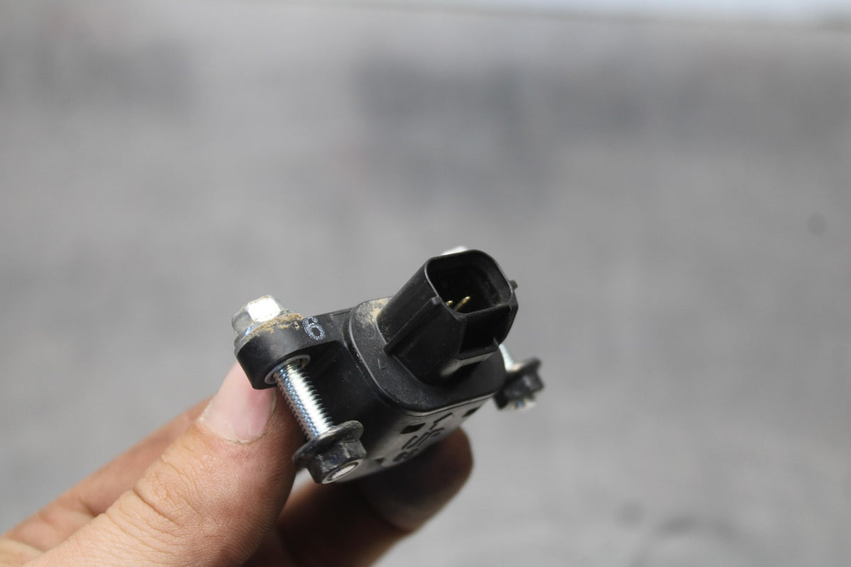 24 KAWASAKI NINJA ZX6R ZX636 ABS 40TH ANNIVERSARY TIP OVER ANGLE SENSOR BB911