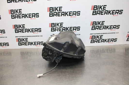 07-08 YAMAHA YZF R1 AIRBOX AIR INTAKE FILTER BOX /W STACKS BB771