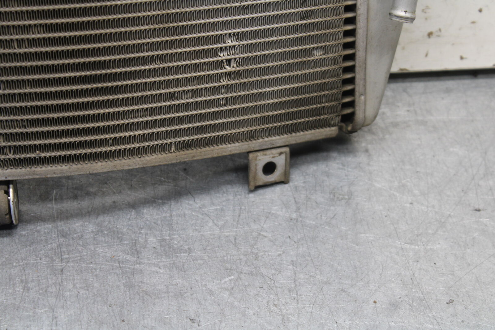 04-05 SUZUKI GSXR600 ENGINE RADIATOR COOLING RADIATER 17710-29G00 BB658