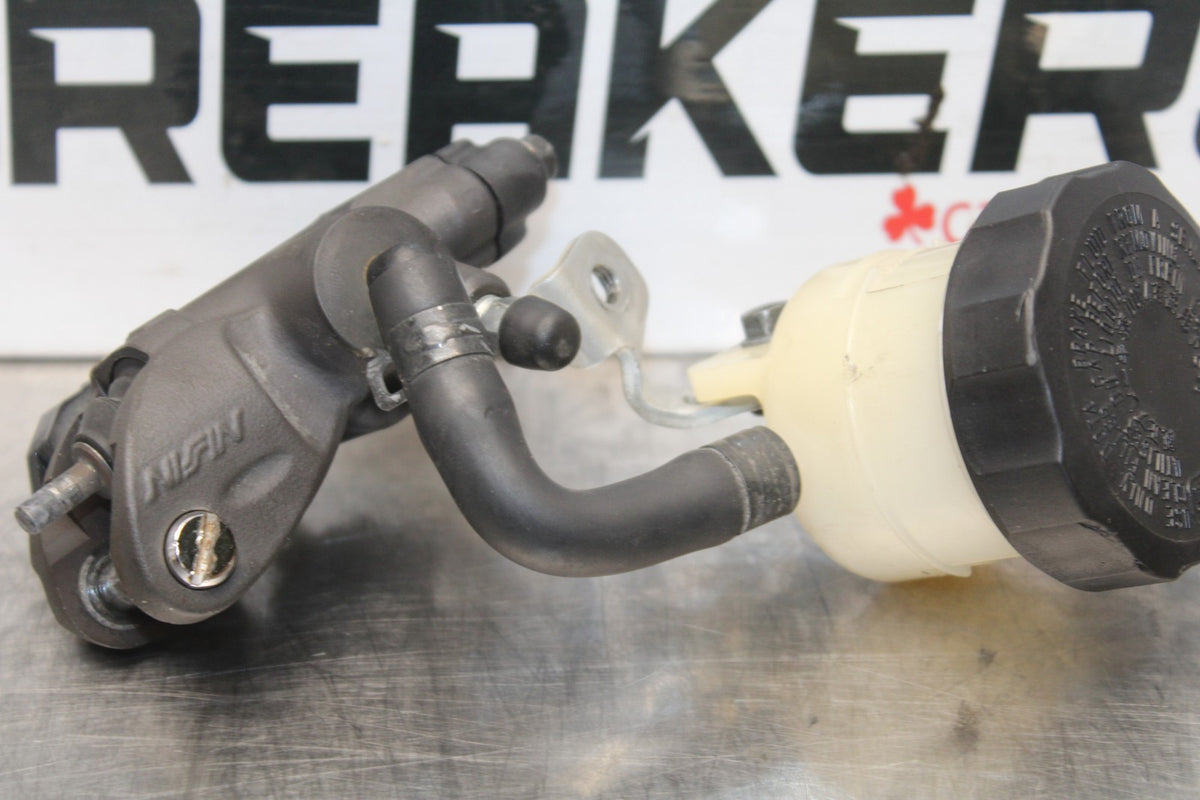 08-10 SUZUKI GSXR 600 FRONT BRAKE MASTER CYLINDER BB765