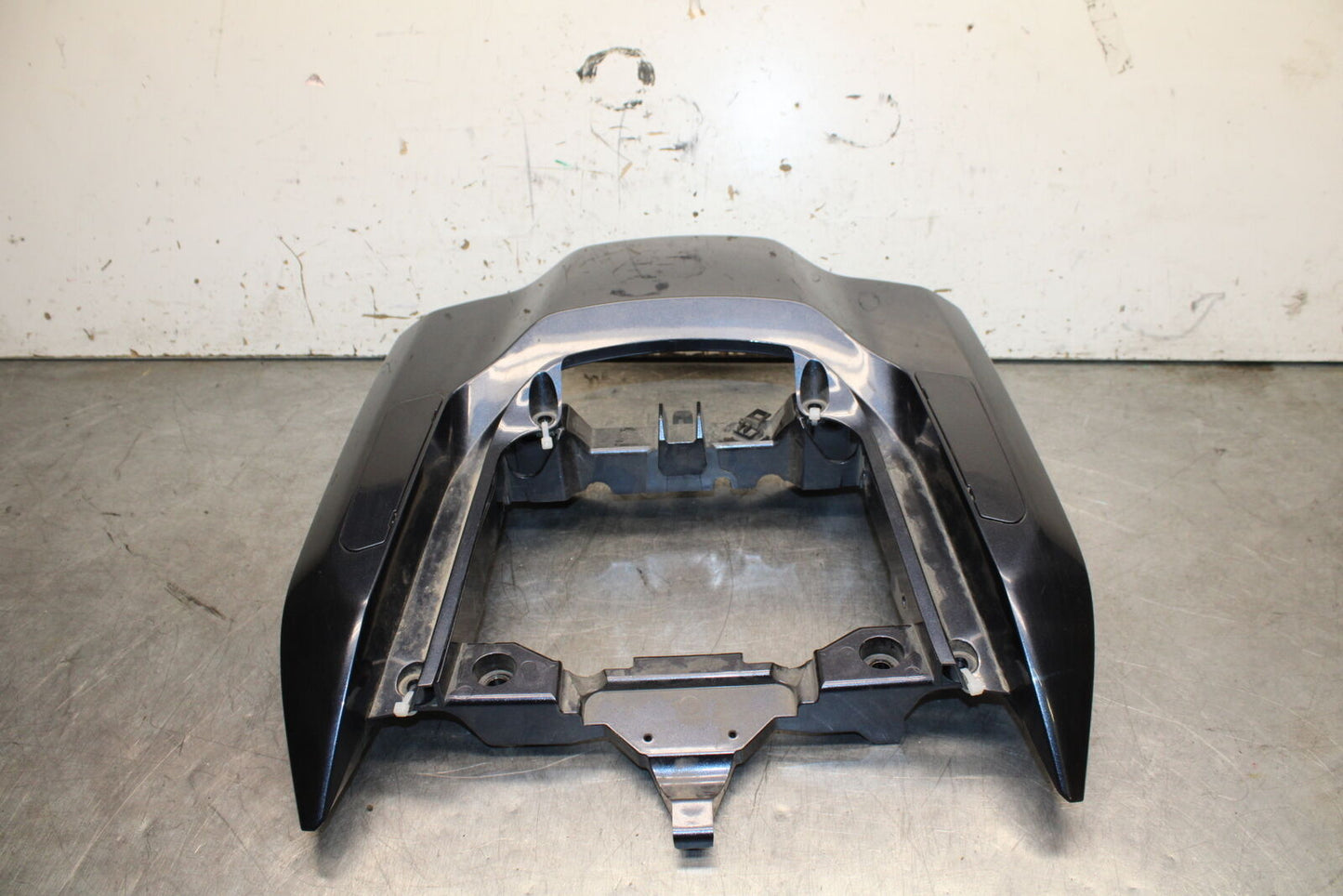 14 HONDA CTX1300A REAR BACK TAIL UPPER FAIRING COWL BB732