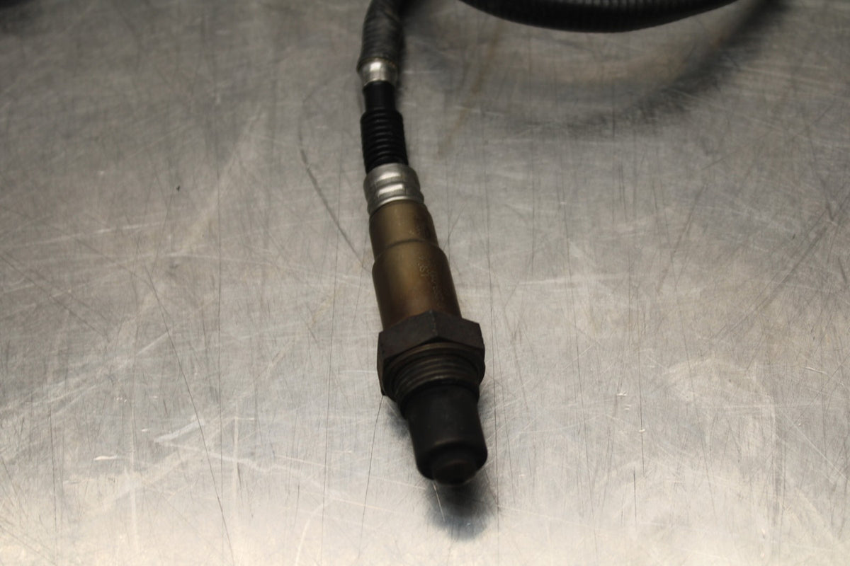 19 MOTO GUZZI V7 III OXYGEN O2 EXHAUST GAS LAMBDA SENSOR SET PAIR BB831