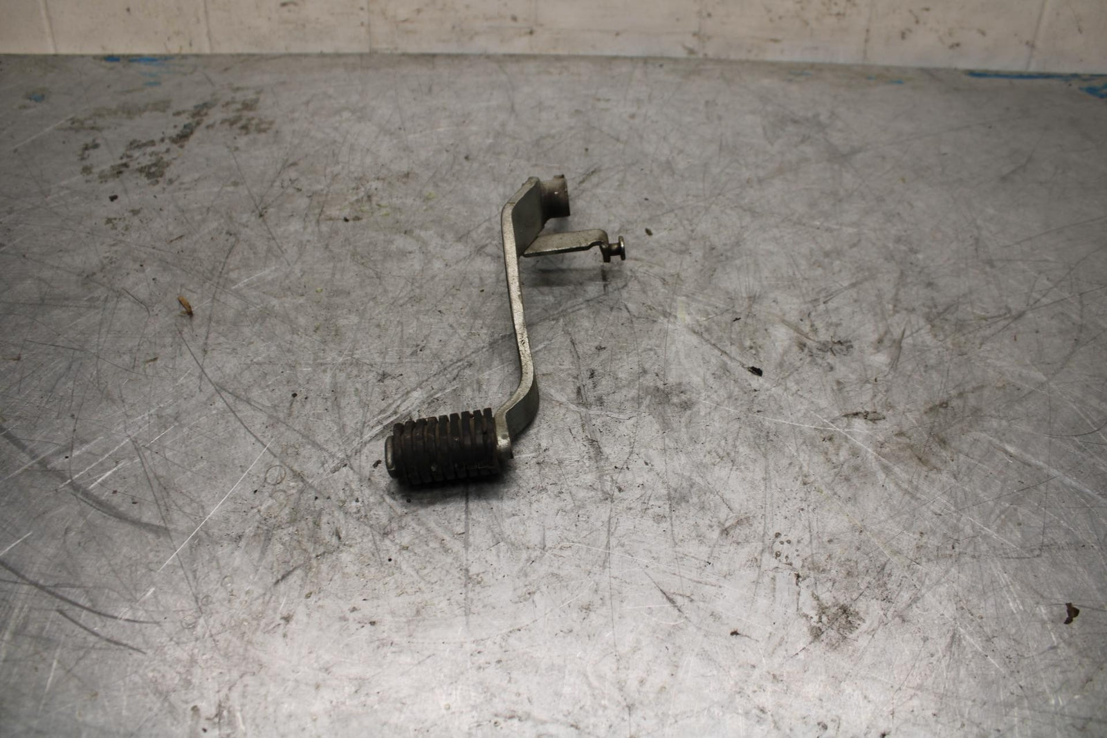 96-07 YAMAHA YZF600R RIGHT REARSET BRAKE FOOT PEDAL BB427 THUNDERCAT