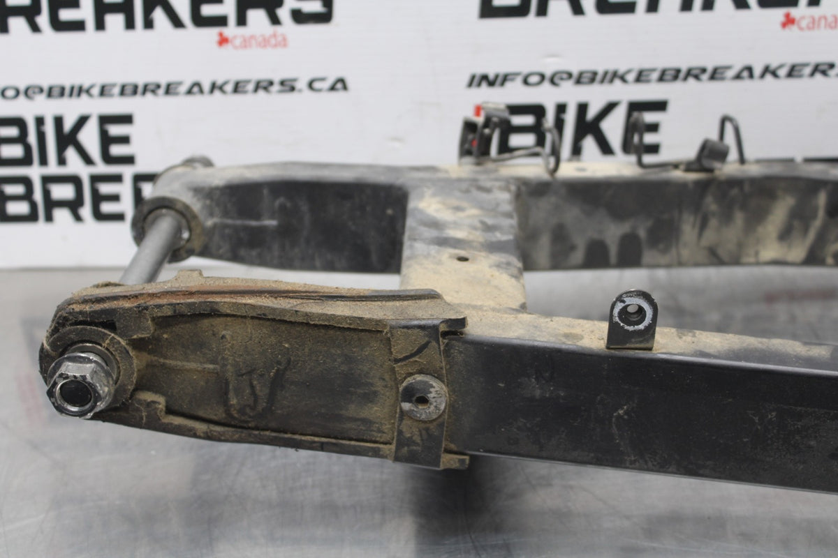 18-23 KAWASAKI NINJA 400 EX400 ABS REAR SWINGARM BACK SUSPENSION SWING ARM BB795