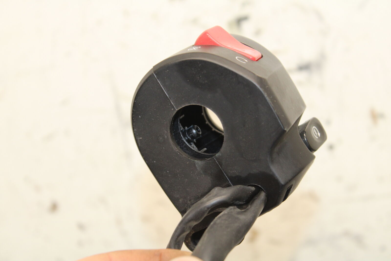 19-22 KAWASAKI Z400 RIGHT CLIP ON HANDLE KILL OFF START SWITCH SWITCHES BB738