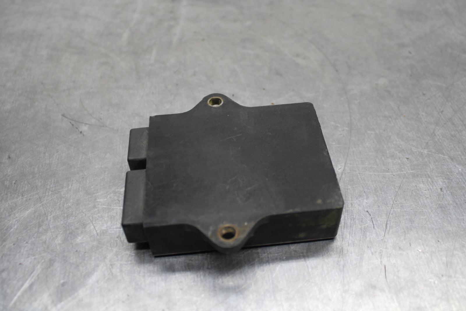 78 SUZUKI GS550E ECU COMPUTER CONTROLLER UNIT BLACK BOX ECM CDI BB133