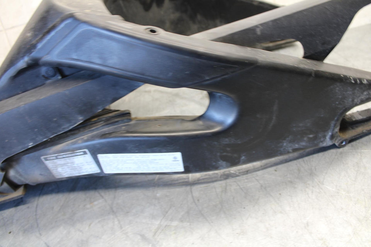 2009 Yamaha YZF R6 REAR SWINGARM BACK SUSPENSION SWING ARM 13S-22110-00-00 BB532