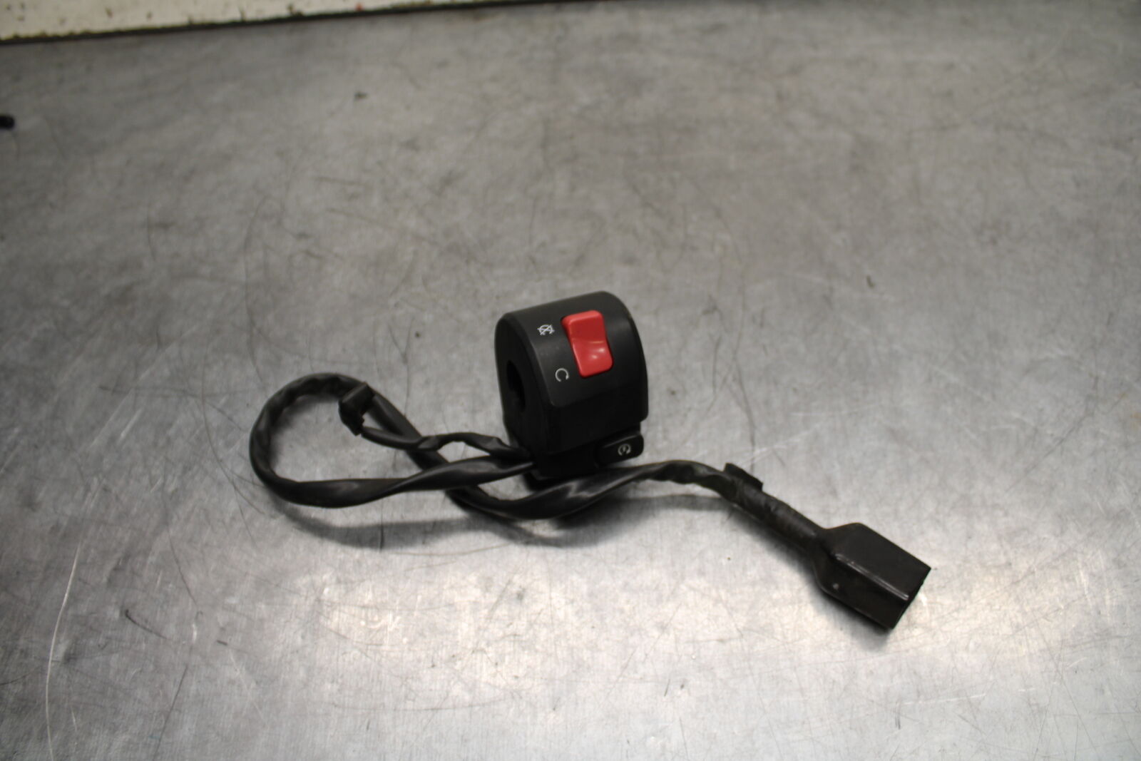 19-22 KAWASAKI Z400 RIGHT CLIP ON HANDLE KILL OFF START SWITCH SWITCHES BB738