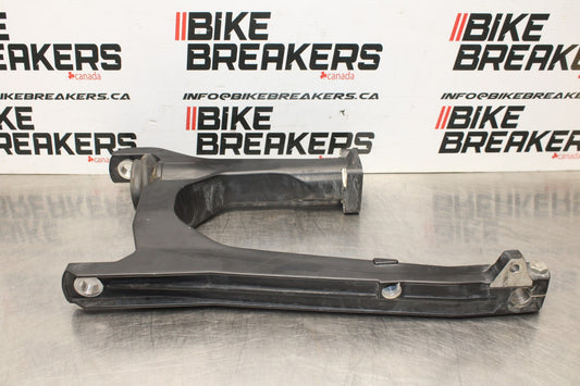 19 MOTO GUZZI V7 III REAR SWINGARM BACK SUSPENSION SWING ARM BB831