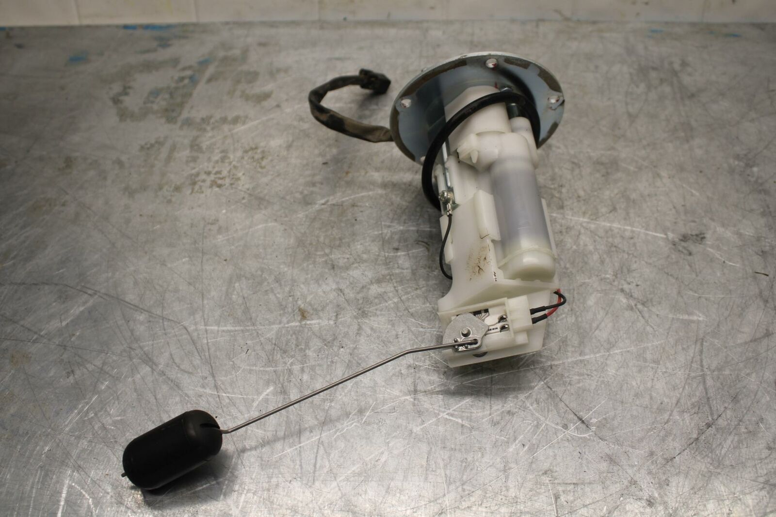 18-22 KAWASAKI NINJA 400 EX400 ABS FUEL PUMP GAS PETROL SENDER UNIT BB416