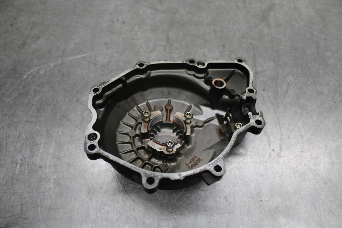 06 YAMAHA YZF R6 STATOR MAGNETO ALTERNATOR GENERATOR COVER BB716