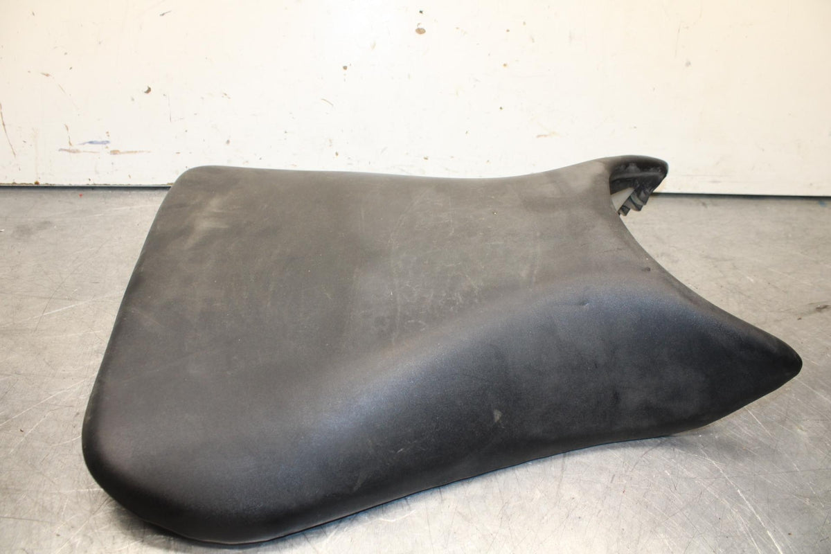 03-05 YAMAHA YZF R6 FRONT DRIVERS SEAT PAD SADDLE PILLION 5SL-24710-00-00 BB95
