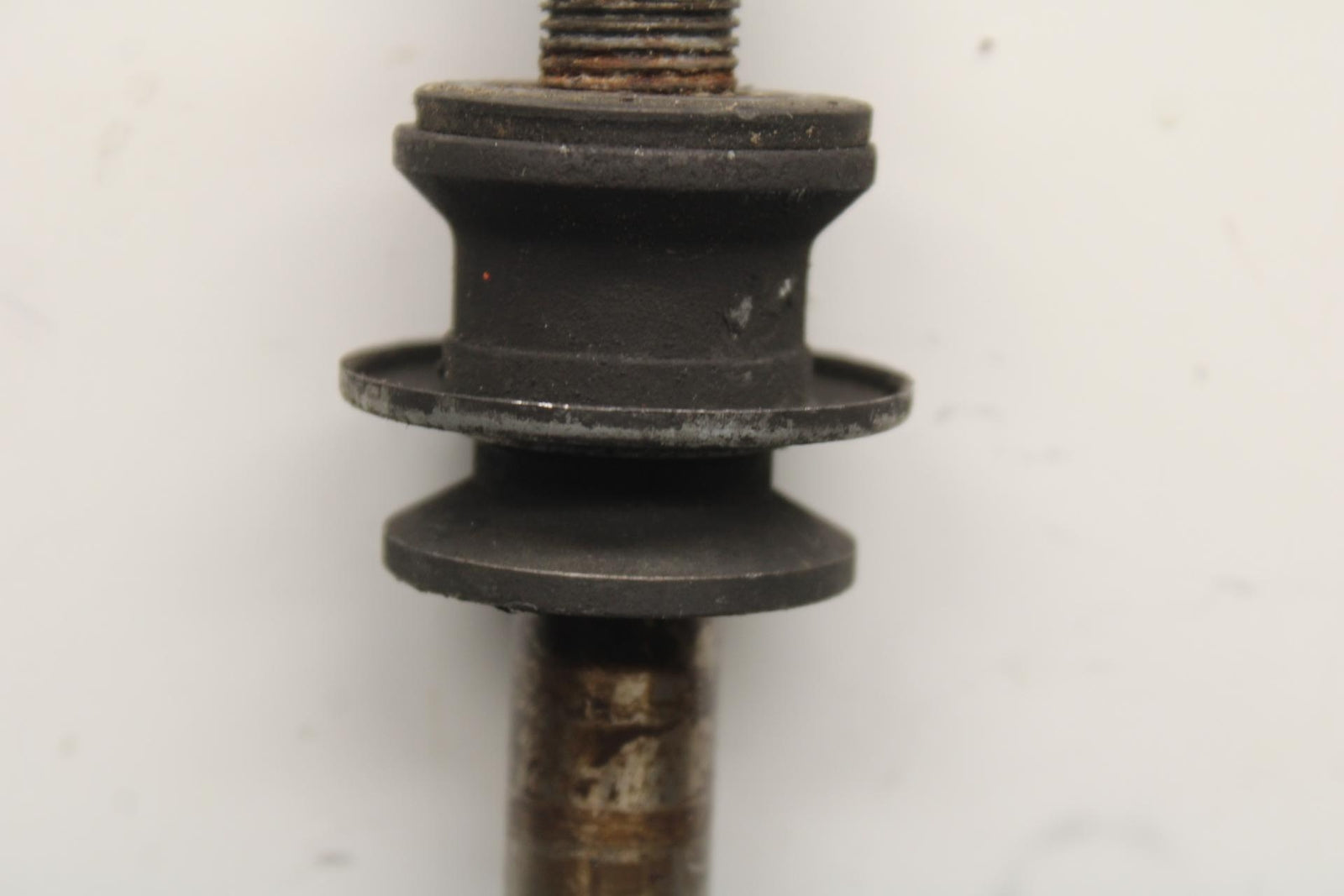 80-81 SUZUKI GS1000GL REAR AXLE BACK WHEEL RIM PIVOT BOLT AXEL BB103
