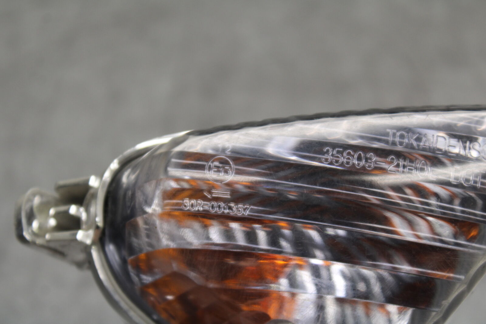 08-10 SUZUKI GSXR750 LEFT REAR TURN SIGNAL LIGHT INDICATOR BB113
