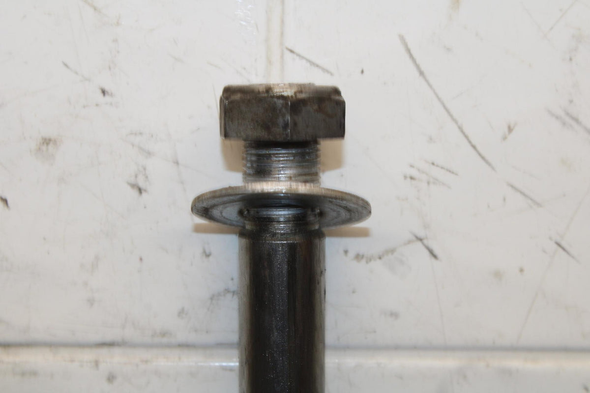2003 Yamaha Vmax 1200 VMX1200 REAR AXLE BACK WHEEL RIM PIVOT BOLT AXEL BB563