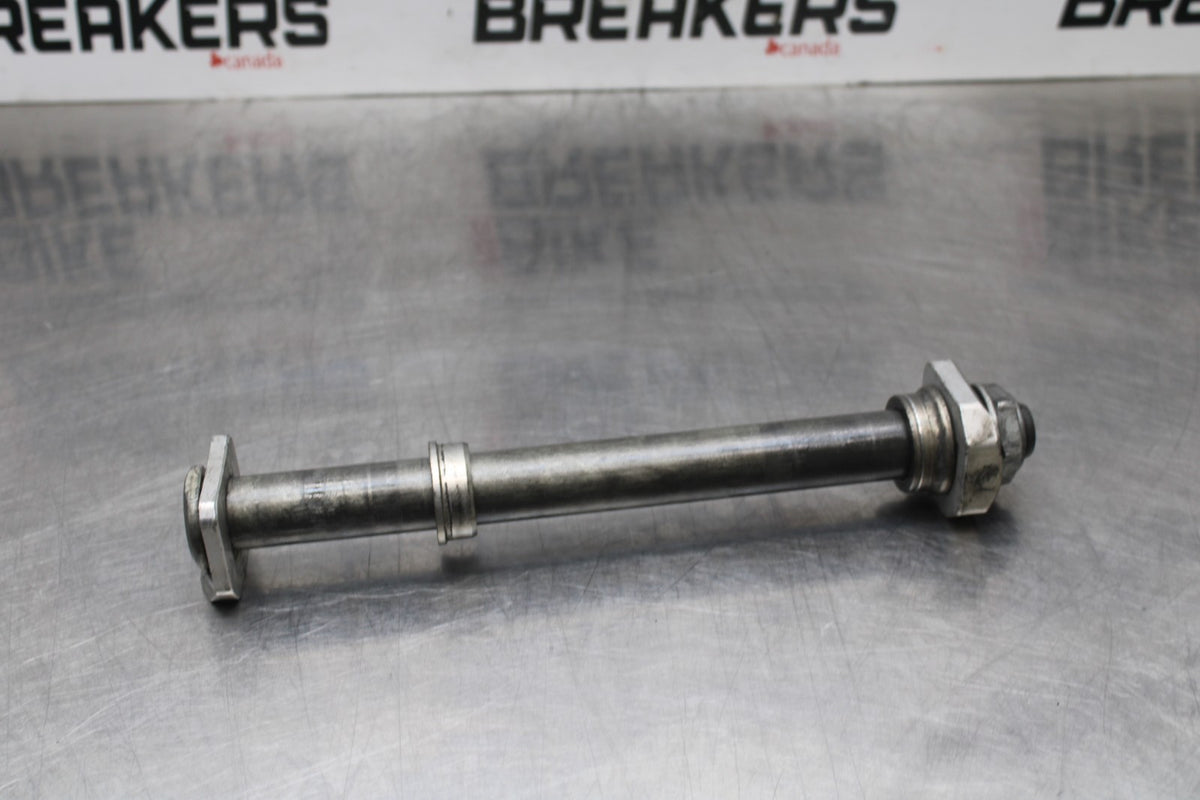 09 SUZUKI GSXR1000 REAR AXLE BACK WHEEL RIM PIVOT BOLT AXEL BB777