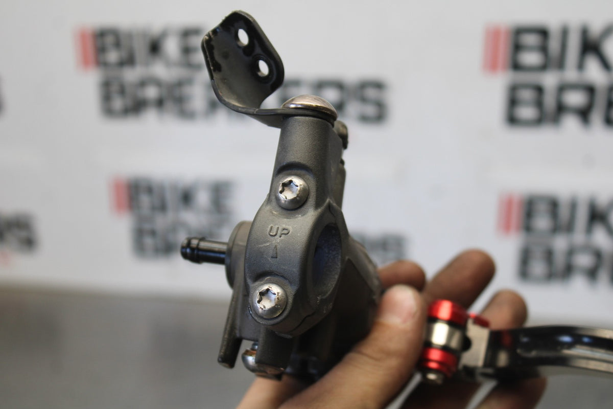 17-20 BMW S1000R FRONT BRAKE MASTER CYLINDER w/ EVO TACH LEVER BB909