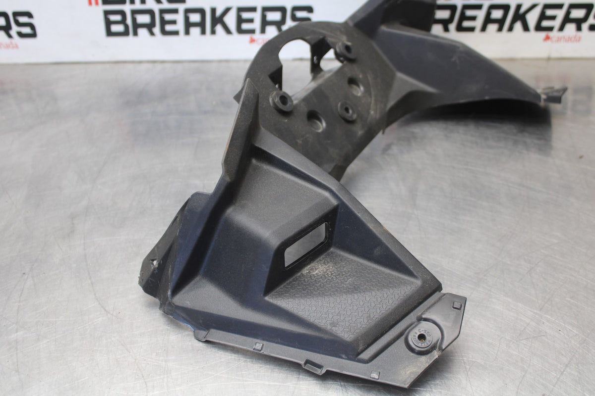 24-25 KAWASAKI NINJA 500 ABS FRONT CENTER COWL FAIRING BB899