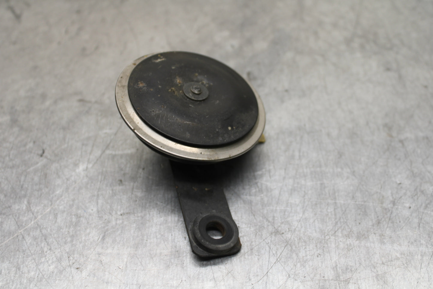 15-16 HONDA CB300F HORN SIGNAL BB740