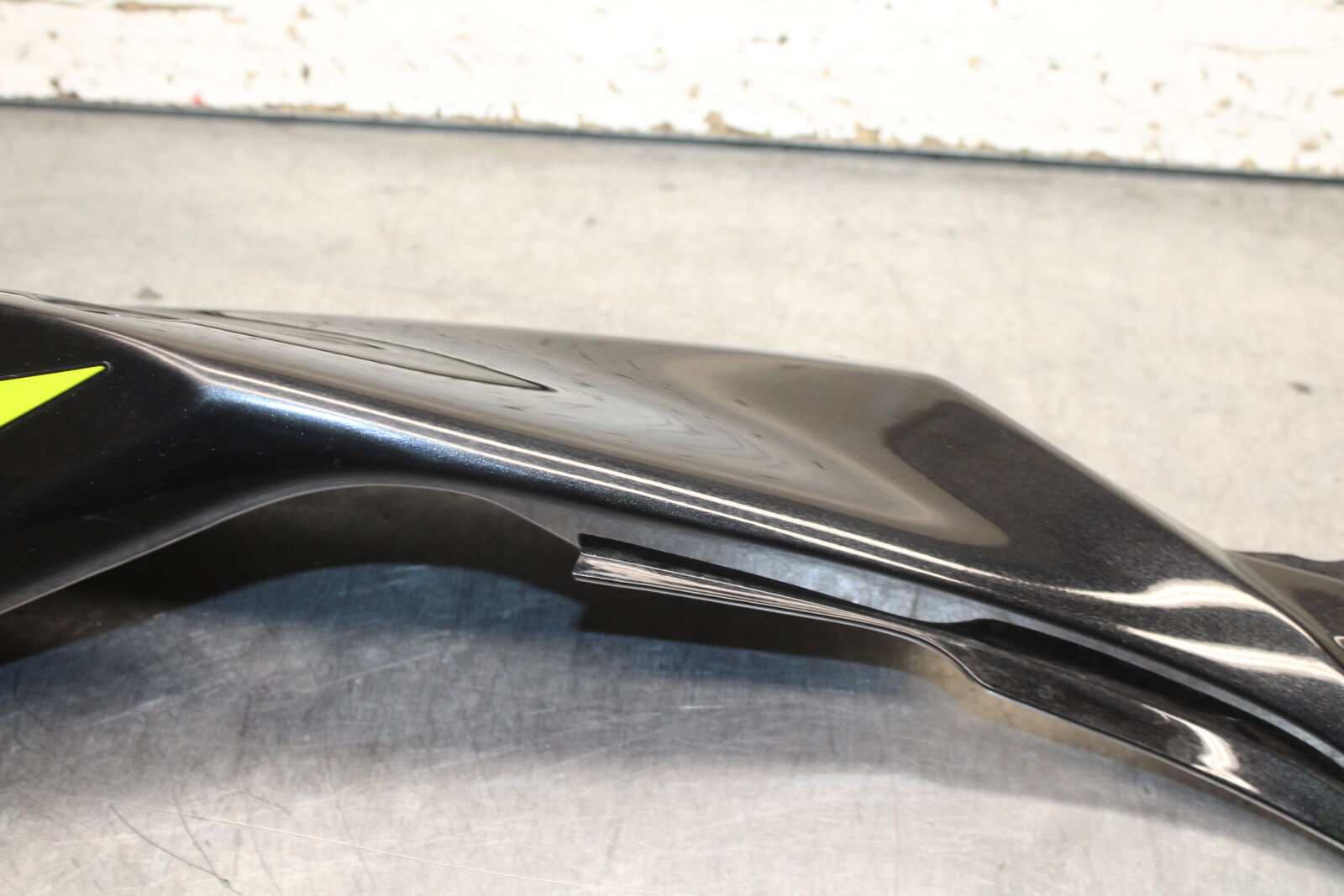 19-22 KAWASAKI Z400 LEFT REAR BACK TAIL FAIRING COWL SHROUD BB738