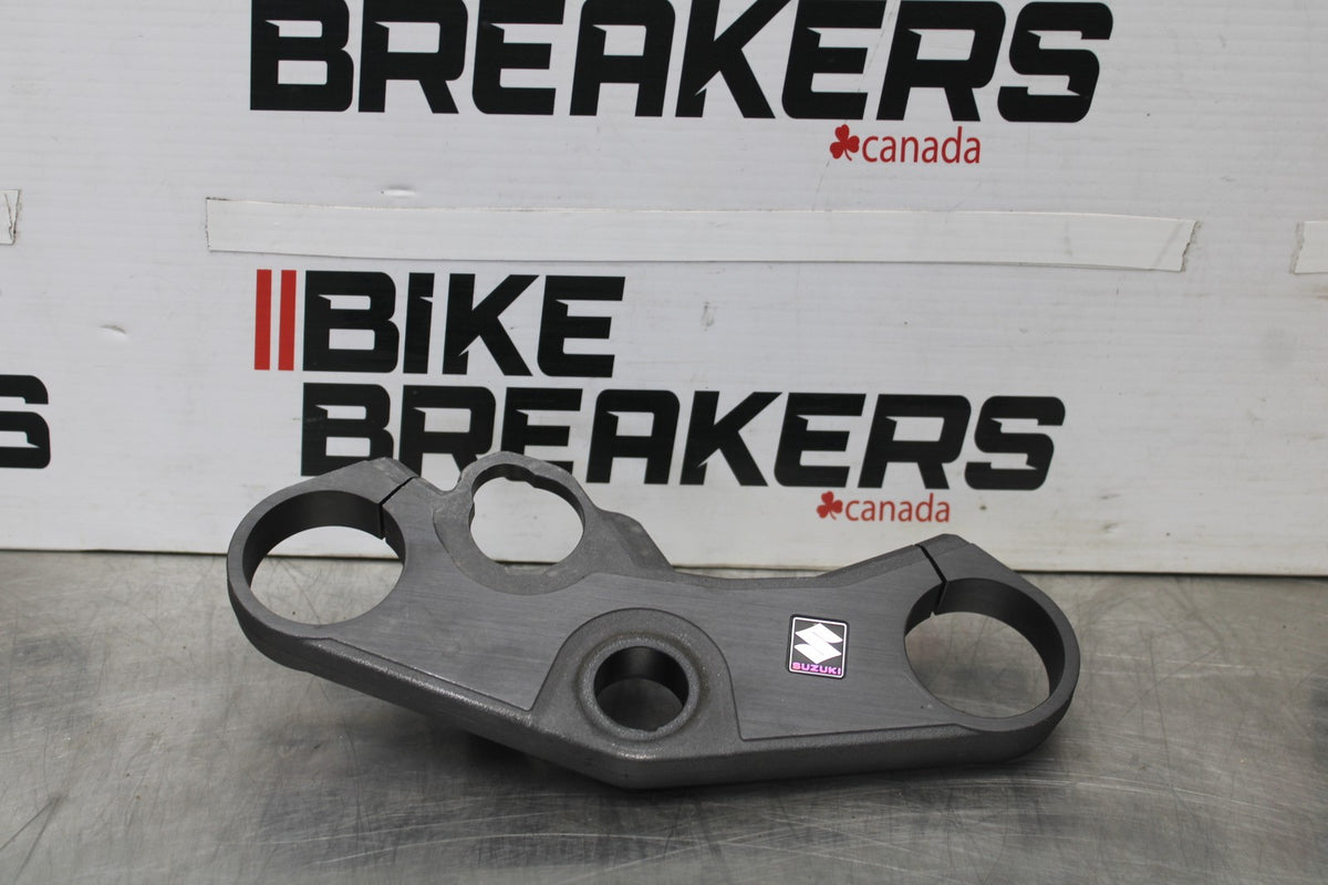 11-26 SUZUKI GSXR750 FORKS UPPER TRIPLE TREE CLAMP BB900