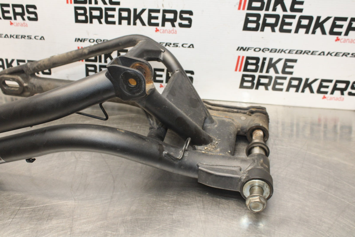 12-16 KAWASAKI NINJA 650 EX650F REAR SWINGARM BACK SUSPENSION SWING ARM BB860 
