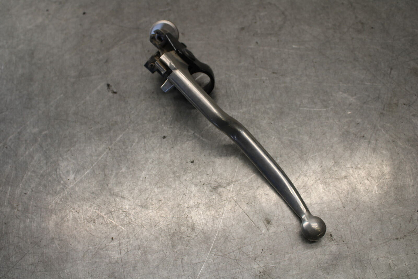 09-15 YAMAHA FZ6R CLUTCH PERCH MOUNT WITH LEVER BB686