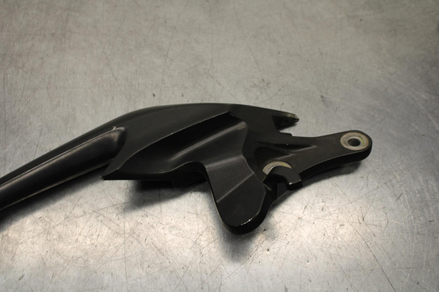 11-19 HONDA CBR125R PASSENGER REAR SEAT GRAB BAR HANDLE SET BB105