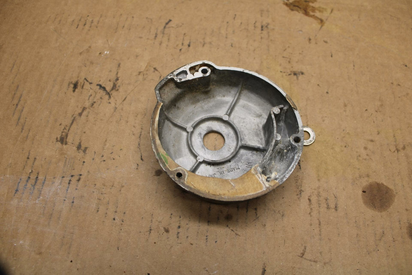 77-79 SUZUKI GS1000 STATOR MAGNETO ALTERNATOR GENERATOR COVER BB379
