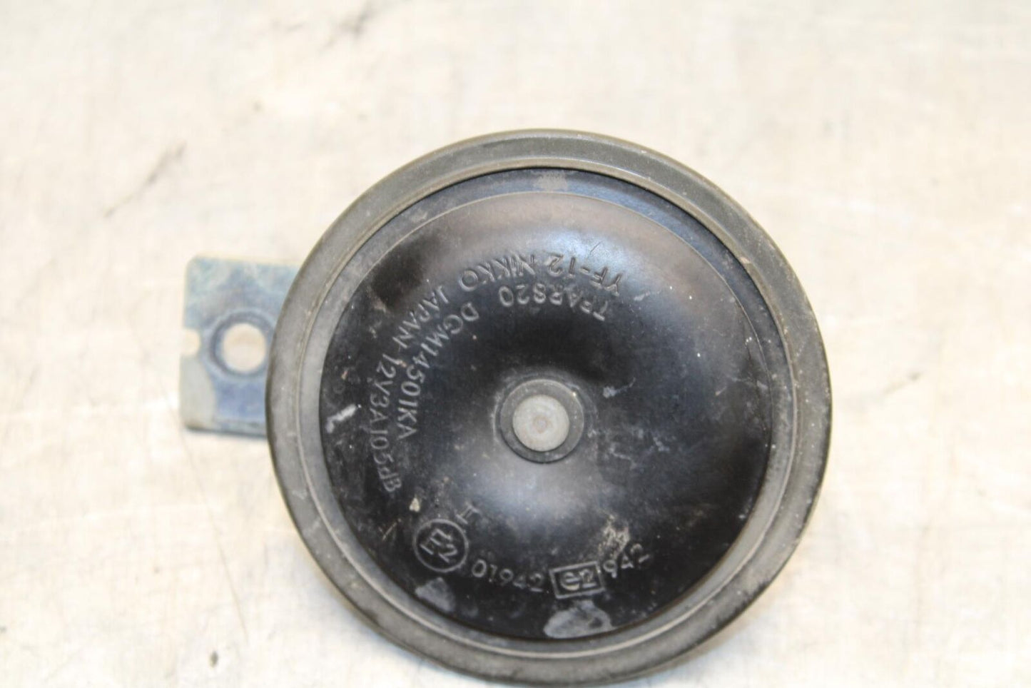2006 Yamaha YZF R6 HORN SIGNAL BB560