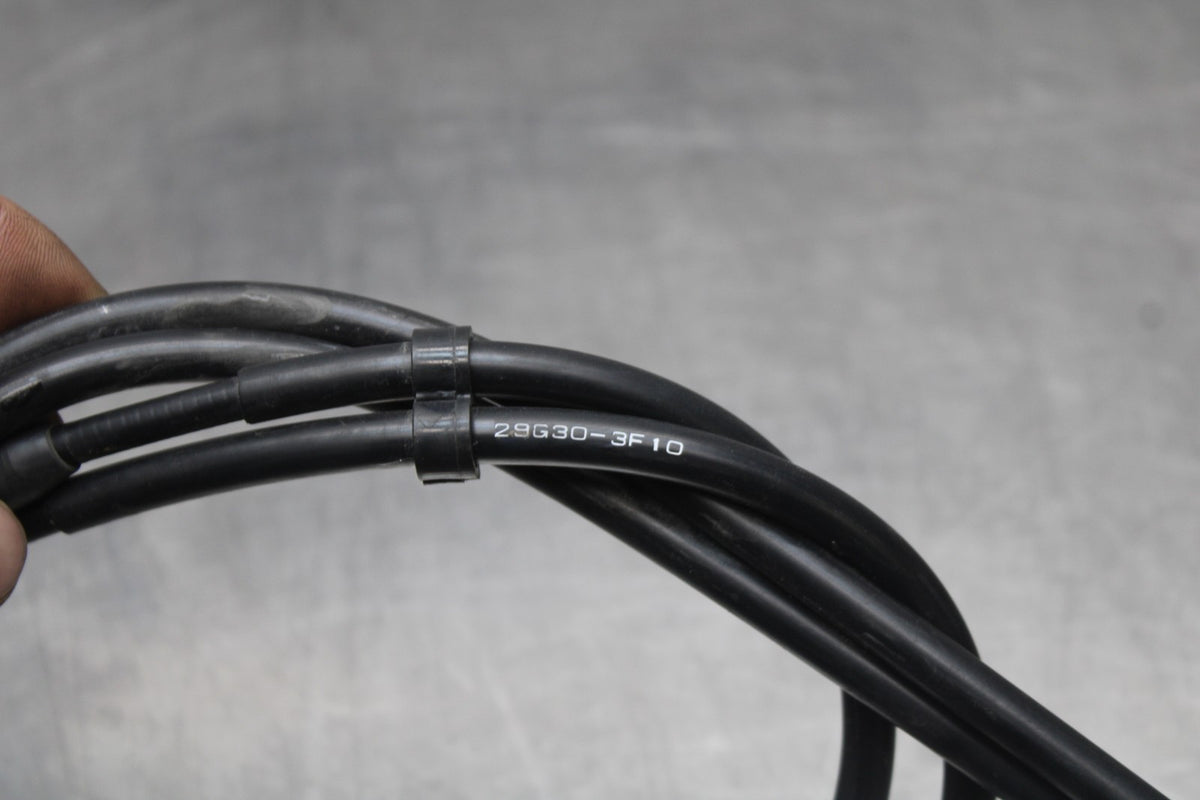 04-05 SUZUKI GSXR600 THROTTLE CABLES LINES BB792