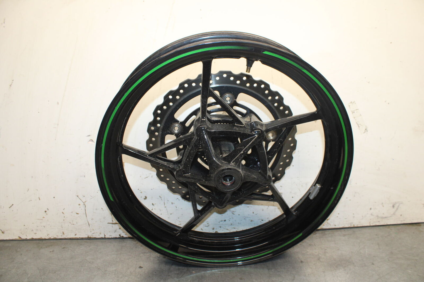 18-23 KAWASAKI NINJA 400 EX400 ABS FRONT WHEEL FRONT RIM BB747