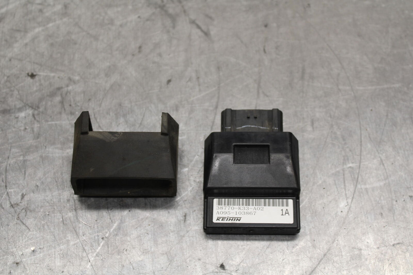 15-16 HONDA CB300F ECU COMPUTER CONTROLLER UNIT BLACK BOX ECM CDI  BB740