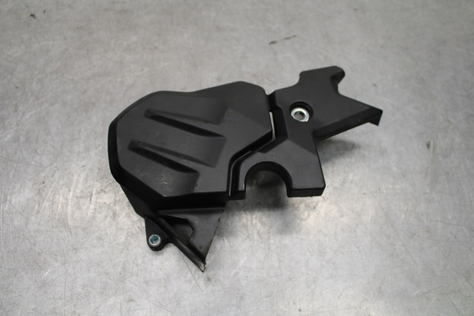 18-23 KAWASAKI NINJA 400 ENGINE SPROCKET COVER BB660