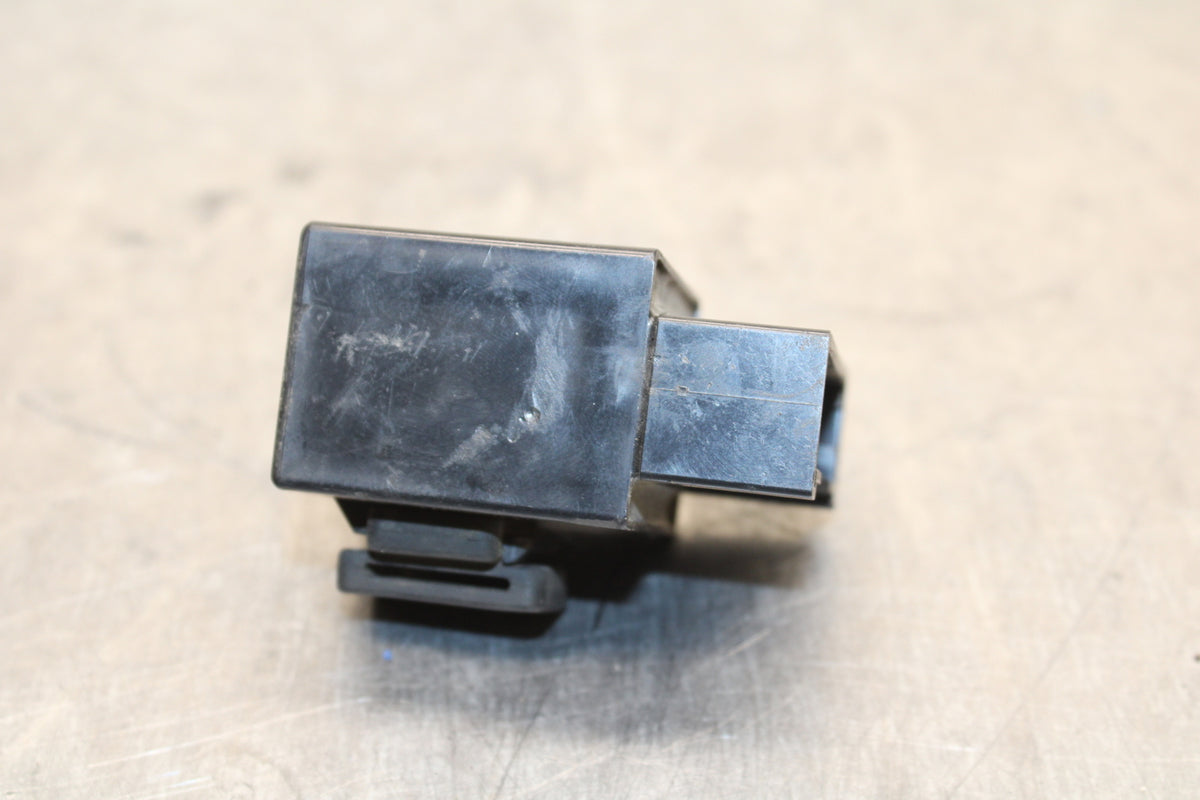 04-05 YAMAHA YZF R1 RELAY ASSEMBLY FUSE BOX BB131