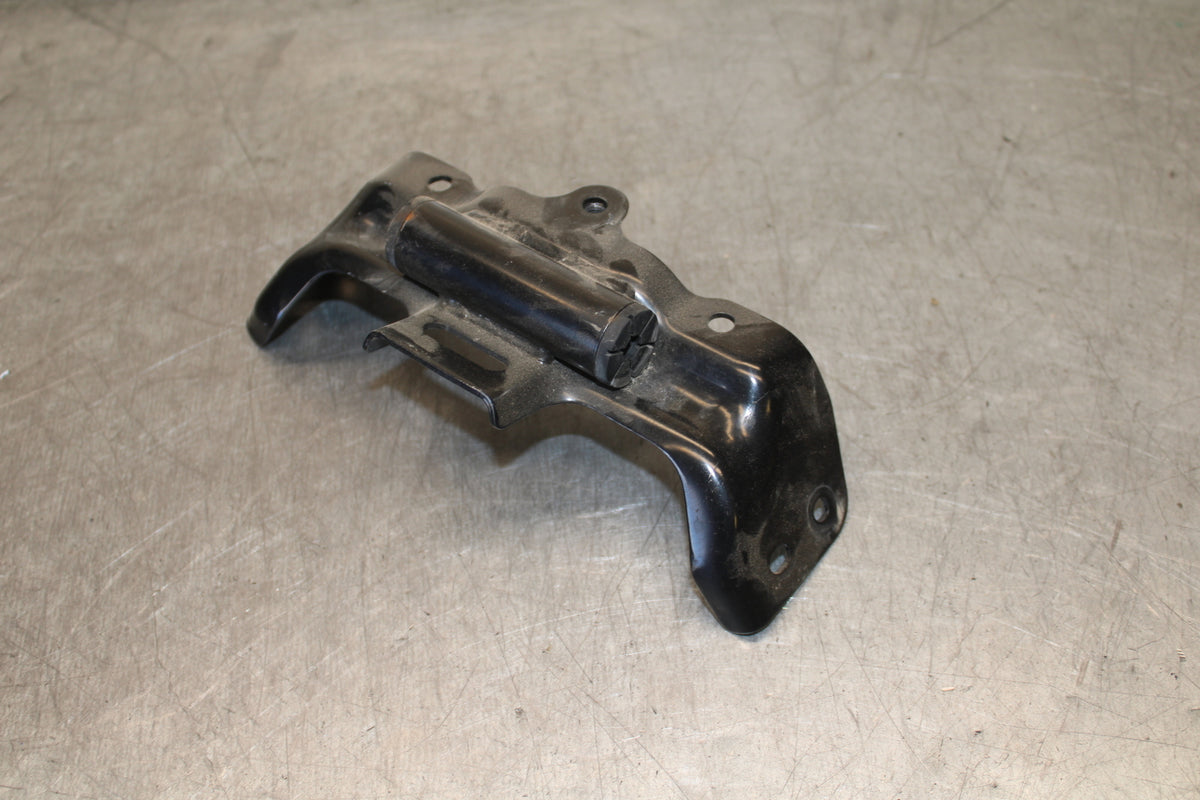 13-15 HONDA CBR500R GAS TANK FUEL CELL PETROL RESERVOIR BRACKET MOUNT BB704