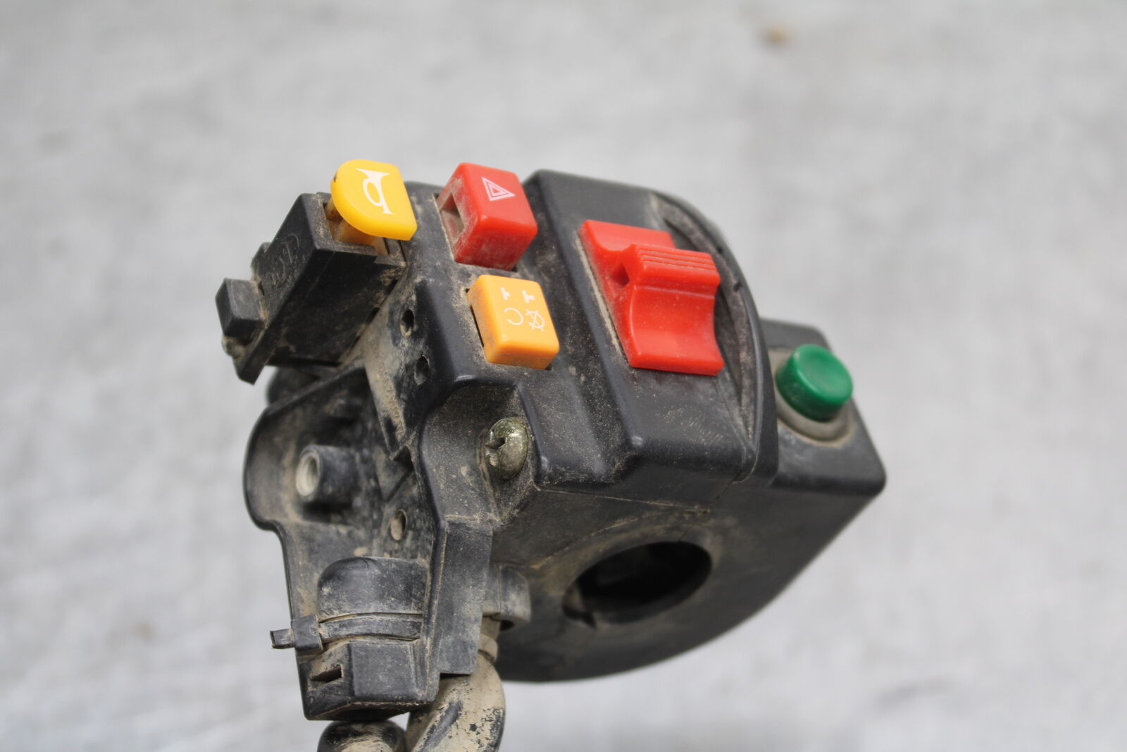 20-24 CF-MOTO CFORCE 600 TOURING OEM LEFT HANDLEBAR CONTROL SWITCHES BB715