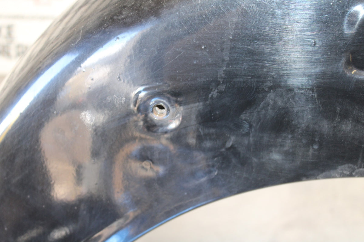 2006 Suzuki Boulevard C90 REAR BACK WHEEL FENDER MUD GUARD BB849