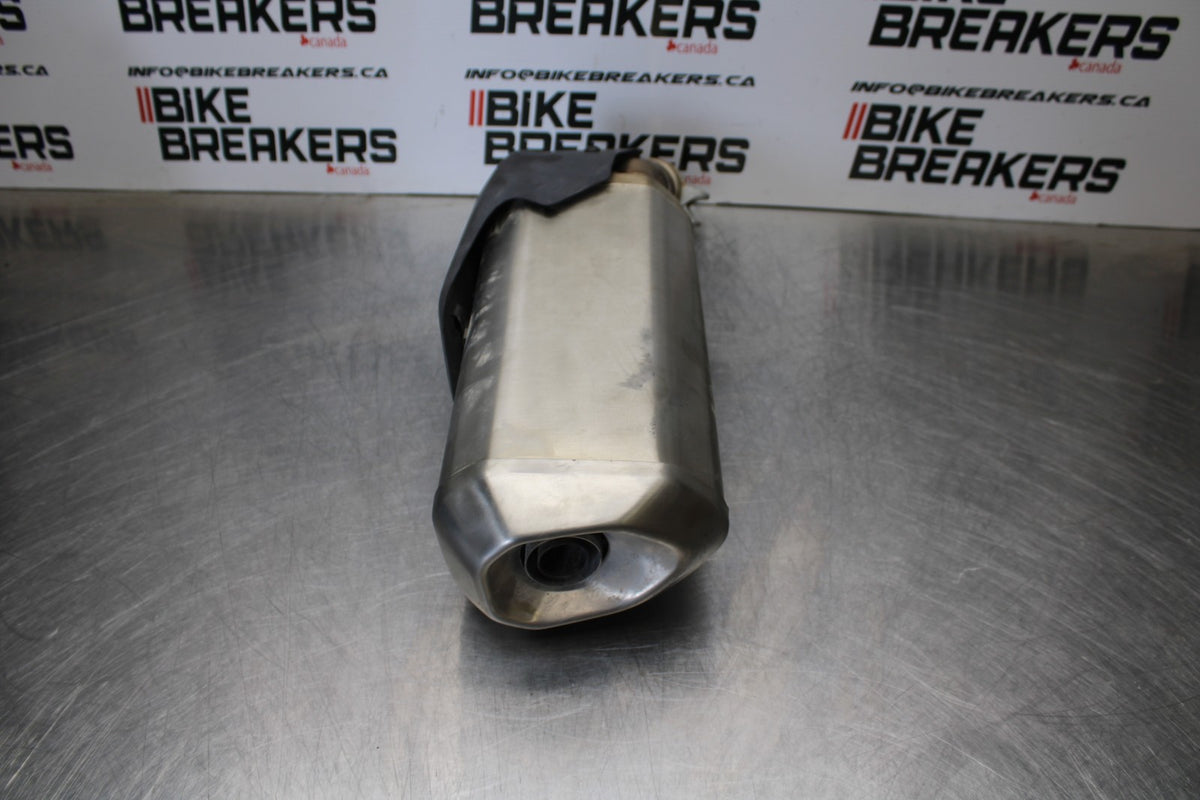 24-25 KAWASAKI NINJA ZX4R EXHAUST PIPE MUFFLER SLIP ON CAN SILENCER BB174