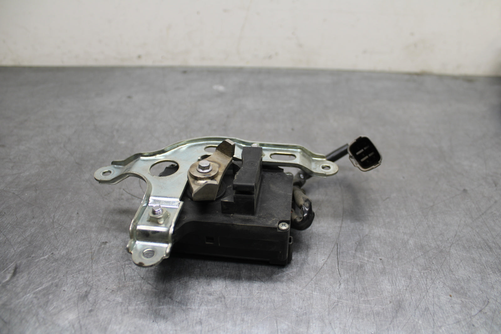 09-11 SUZUKI GSXR1000 EXHAUST VALVE SERVO MOTOR BB125