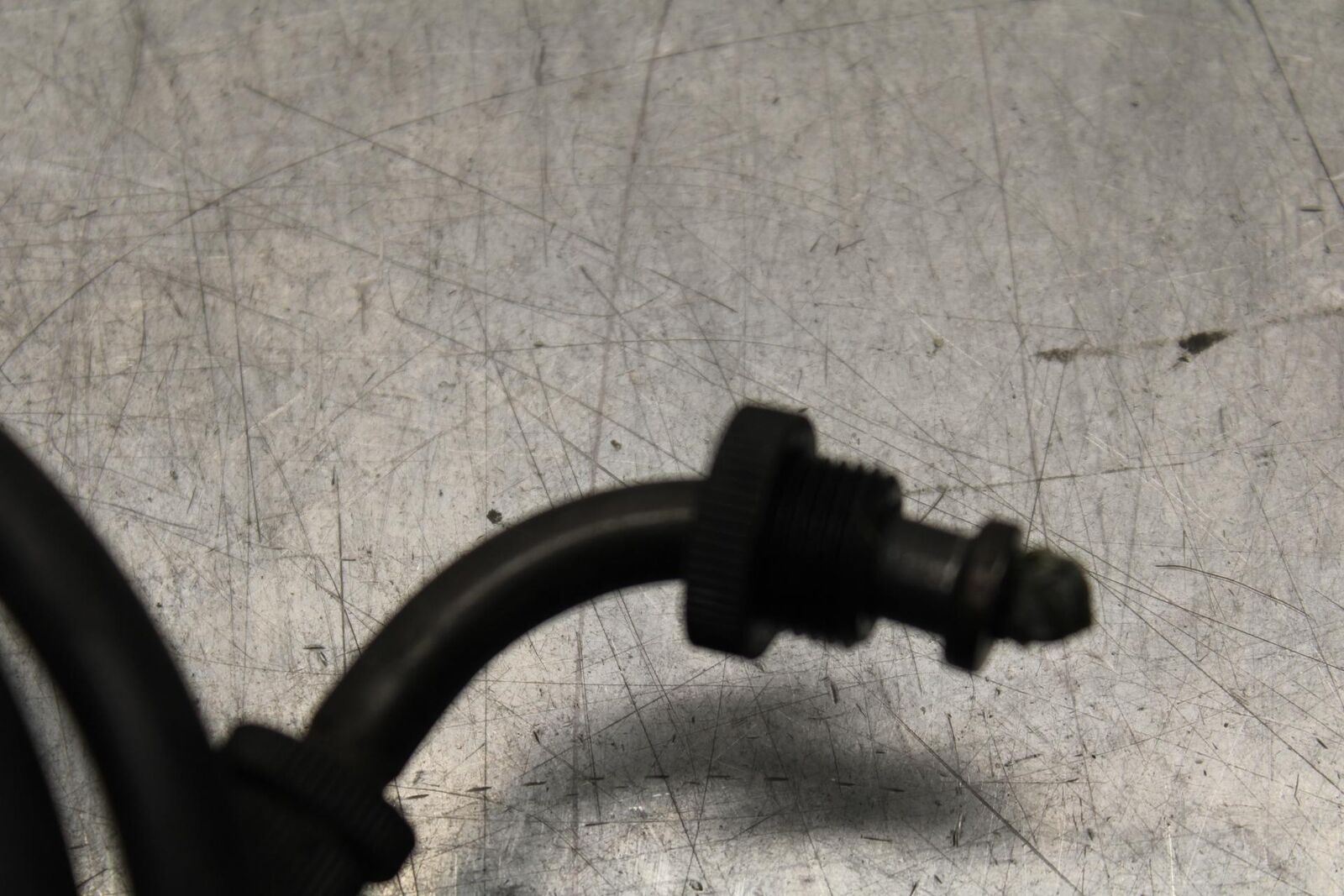 1999 Suzuki GSXR600 THROTTLE CABLES LINES 58300-33E00 58300-33E10 BB580