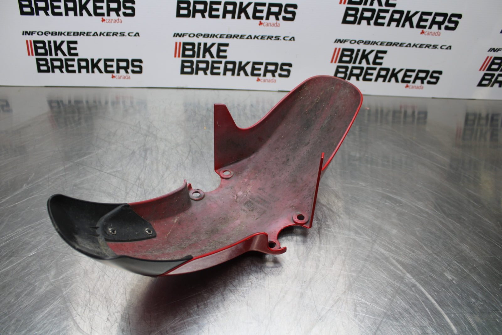 08 MOTO GUZZI BREVA 750 FRONT WHEEL FENDER COWL FAIRING BB154