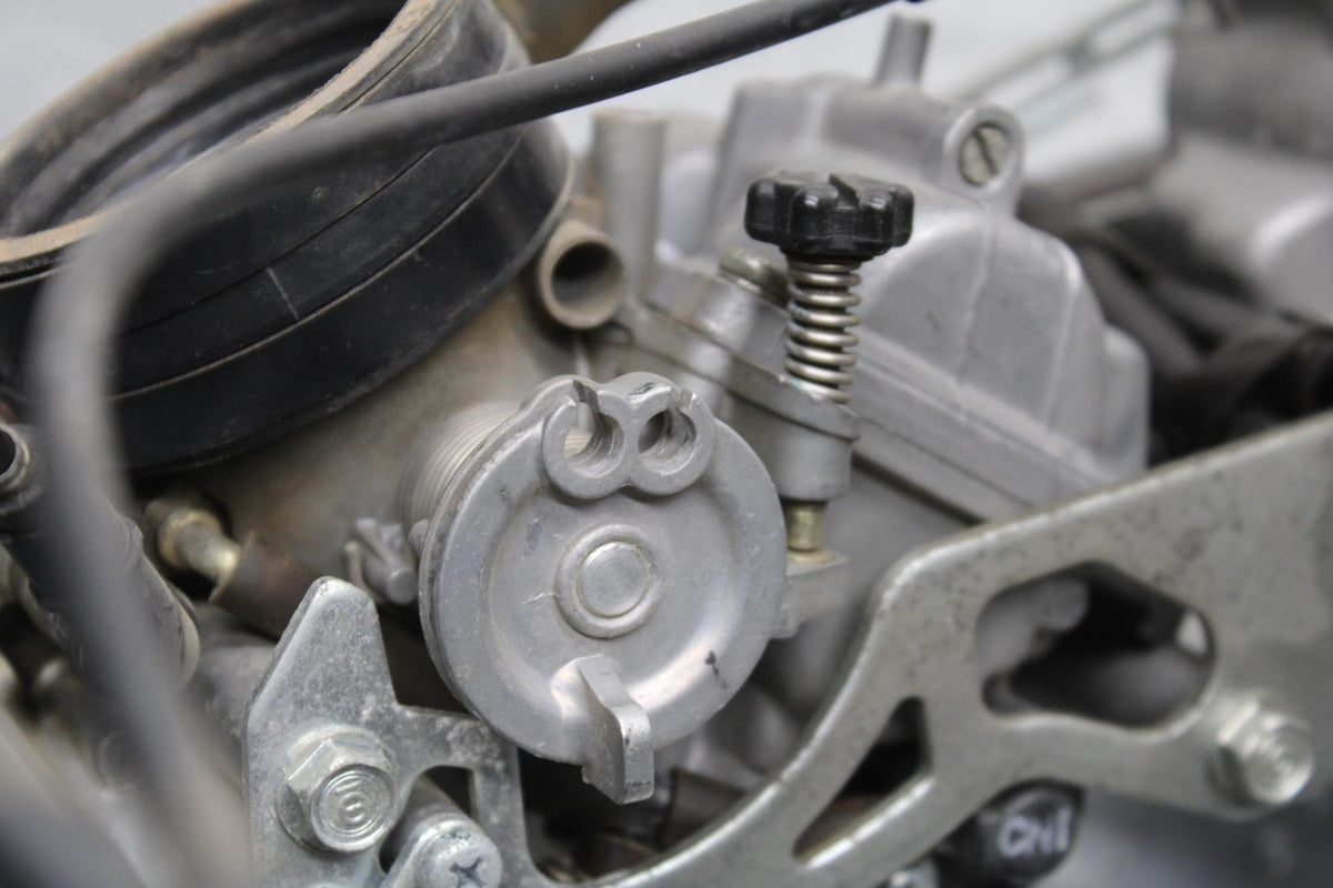2000 Honda Super Hawk 1000 VTR1000F CARBS CARBURETORS BB577