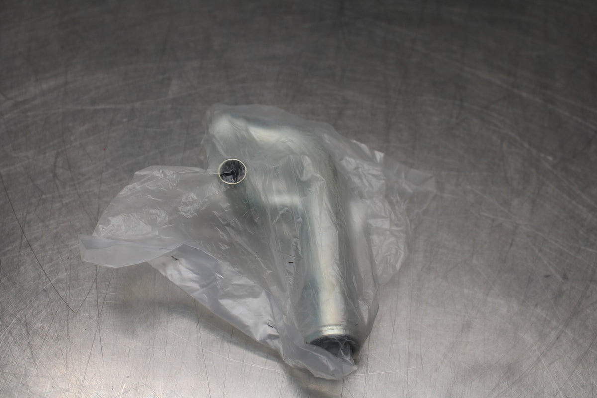 06-07 YAMAHA YZF R6 NEW!! RADIATOR ENGINE COOLANT WATER PIPE BB802