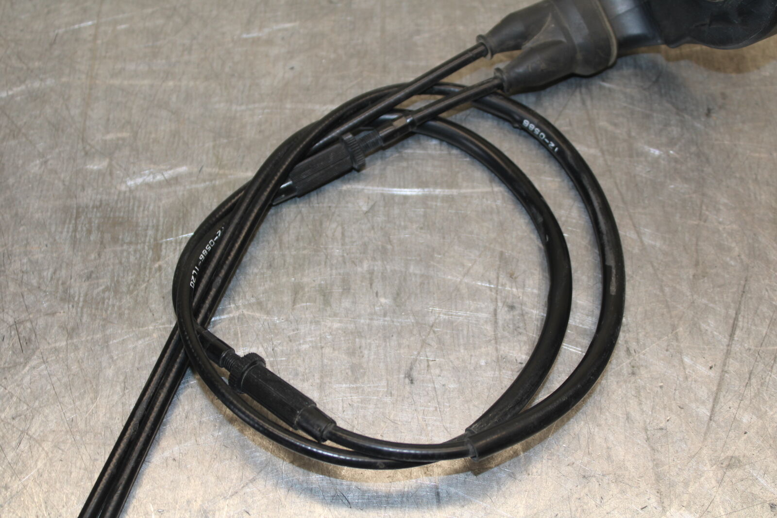 19-23 KAWASAKI NINJA ZX6R THROTTLE CABLE LINE HOUSING GUIDE BB701